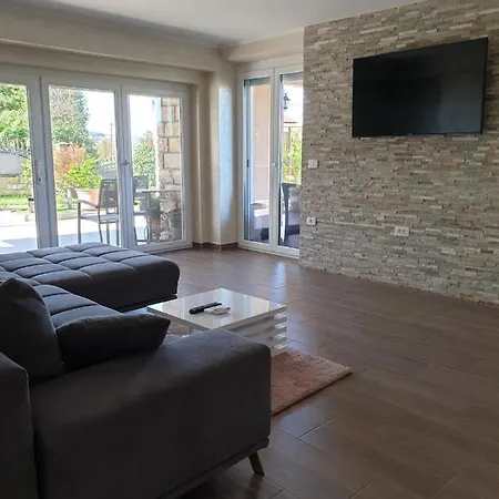 Vila Medves Apartmán *