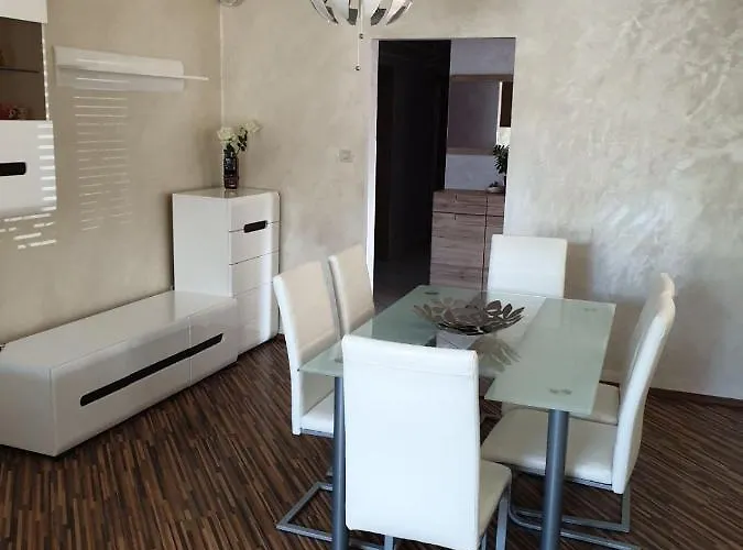 Vila Medves 公寓 *